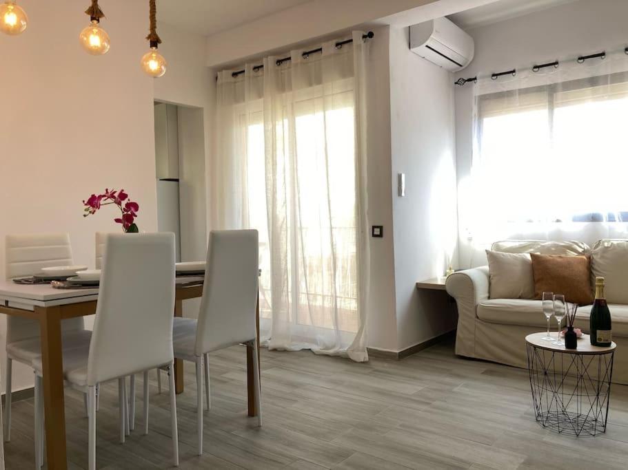 Coqueto Apartamento De Playa Con Piscina Y Terraza Valencia Eksteriør billede