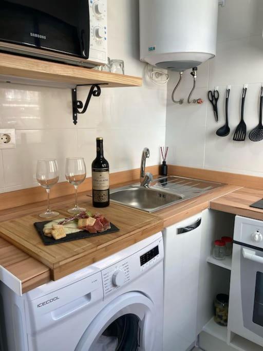 Coqueto Apartamento De Playa Con Piscina Y Terraza Valencia Eksteriør billede