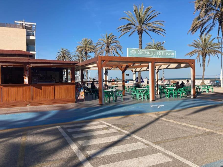 Coqueto Apartamento De Playa Con Piscina Y Terraza Valencia Eksteriør billede