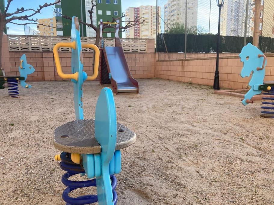 Coqueto Apartamento De Playa Con Piscina Y Terraza Valencia Eksteriør billede